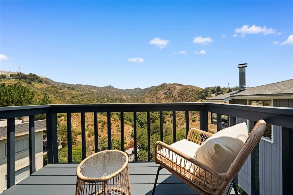 2838 Lambert, Los Angeles, California 90068 home-pic-15